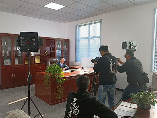 鎬濅負(fù)閬撳叕鍙告枃鍖栫墖鎷嶆憚1.jpg 鎬濅負(fù)閬撳叕鍙告枃鍖栫墖鎷嶆憚1.jpg